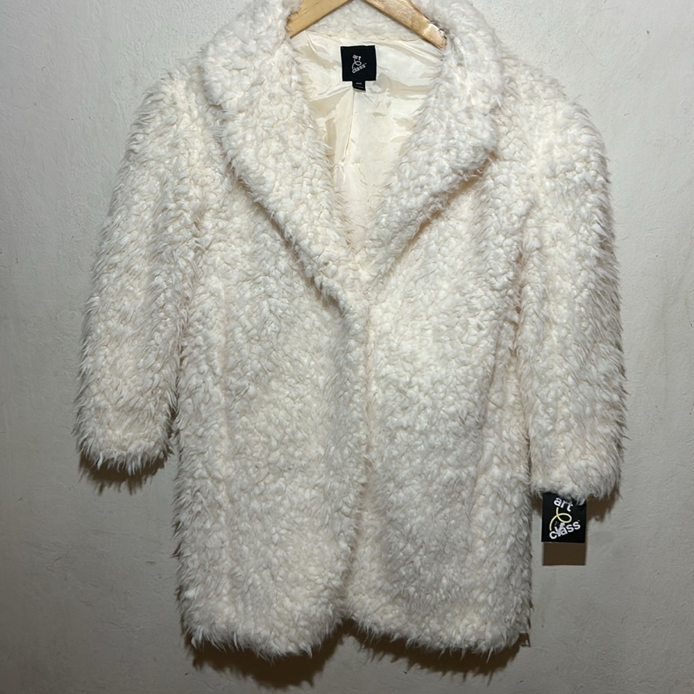 Art Class Girls' Long Cream Faux Fur Jacket Size 8 NWT - Picture 4 of 9